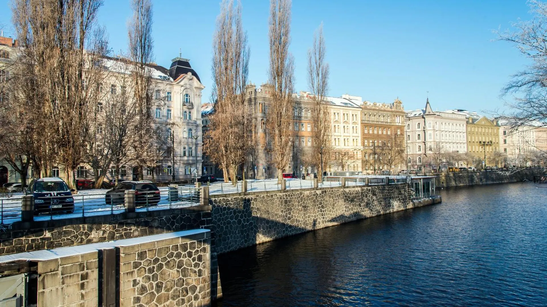 Luxurious 3Bed Very Spacious Apt In The Best Area Prague 0*,  République tchèque