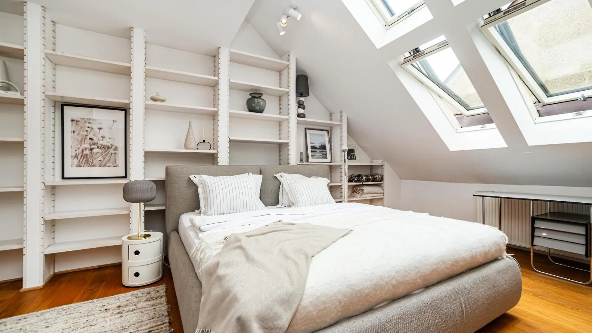 Luxurious 3Bed Very Spacious Apt In The Best Area Prague République tchèque